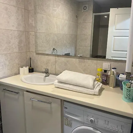 Yesilkent, Nazim Hikmet Blv., 34515 Esenyurt/istanbul, Turquia